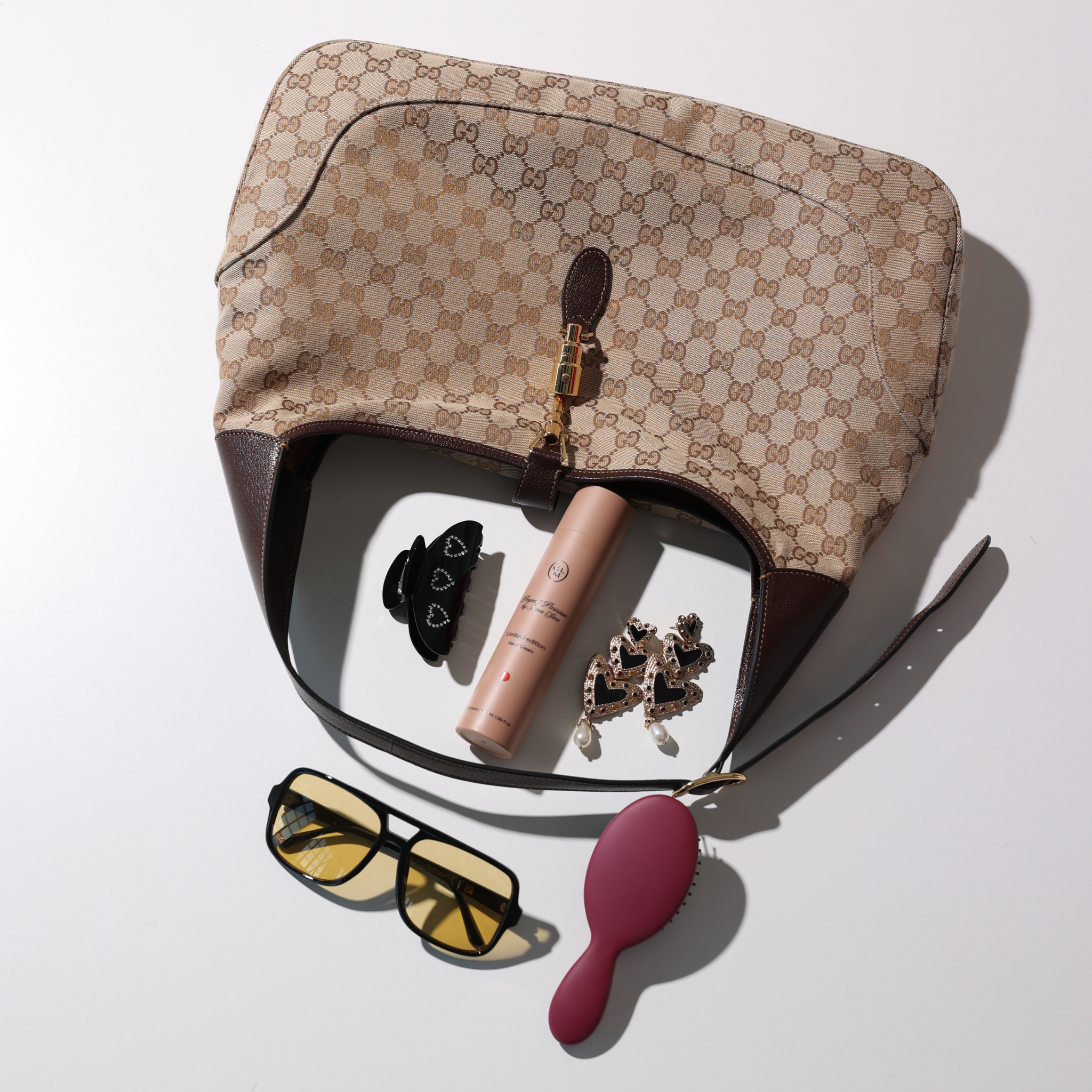 Limited Edition Rankų kremas CLM & Beyond Parisian by Irina Sinė